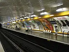 La station avant son décarrossage (2006).