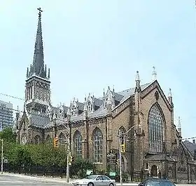 Cathédrale Saint-Michel de Toronto.