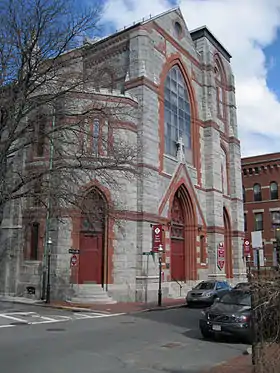 Façade de l'église