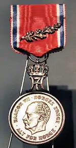 Médaille de Saint-Olaf avec branche de chêne