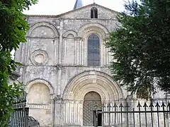 Façade.