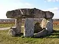 Dolmen de Saint-Fort-sur-le-Né