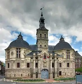 Abbaye de Saint-Amand (Ancien Hôtel de ville de Saint-Amand-les-Eaux)
