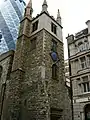 St Andrew Undershaft au pied du 30 St Mary Axe