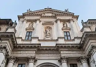 Façade de l'église Chiesa di San Gaetano (Vicenza) (it). Octobre 2021.