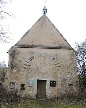 La chapelle Saint-Hilaire-des-Noyers.