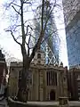 St Helen's Bishopsgate au pied du 30 St Mary Axe