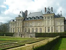 Le château, façade orientale.