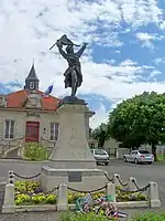 Debout les Morts ! (monument aux morts)« Monument aux morts à Saint-Maixant », sur e-monumen