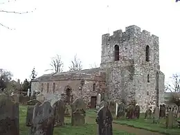 L'église fortifiée.