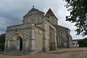 Église Saint-Philippe de Saint-Philippe-d'Aiguille