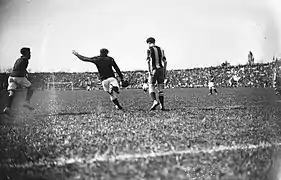 Finale de la Coupe de France de football au stade Pershing le 7 mai 1922 opposant le Red Star au Stade rennais UC.