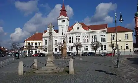 L'hôtel de ville.