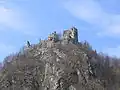 Les ruines du château de Starý hrad comme château délabré d'Orlok à la fin du film