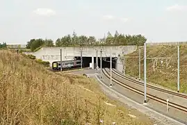 Entrée dans la gare souterraine.