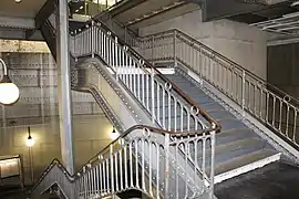 Un des escaliers.