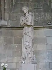 Photo de la statue de Jeanne au bûcher