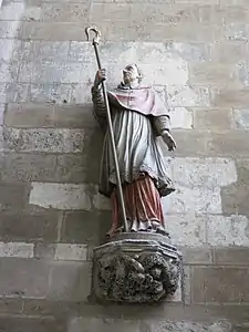 Photo de la statue de saint Herbland