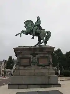 Monument à Napoléon Ier (1865), Rouen, place du Général-de-Gaulle.