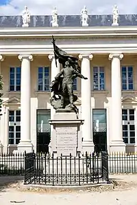 Statue du colonel Georges de Villebois-Mareuil