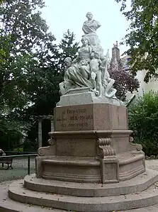 Monument à Adolphe Veil-Picard (1924), Besançon.