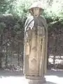 Statue d'Abouna Pétros dans le parc de l'église Saint-Georges