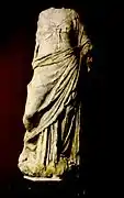 Statue de la déesse Isis.