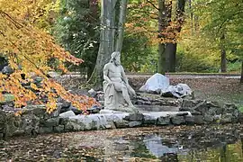 Statue de Neptune. Œuvre du sculpteur Landolin Ohmacht.