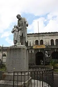 Monument à Victor Schoelcher (1902), Fort-de-France.