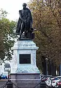 Statue du Général Antoine Drouot.