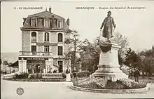 Statue de Pierre Joseph Jeanningros« Monument à Pierre Jeanningros à Besançon », sur À nos grands hommes,« Monument à Pierre Jeanningros à Besançon », sur e-monumen