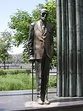 Statue de Mihály Károlyi à Budapest.