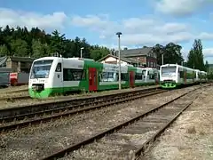 Autorails régionaux dans la forêt de Thüringe (Allemagne)