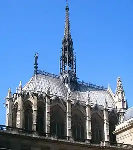 Sainte-Chapelle de Paris, édifiée afin d'abriter les reliques de la Passion.