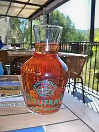 Rosé en carafe