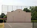 Fronton.