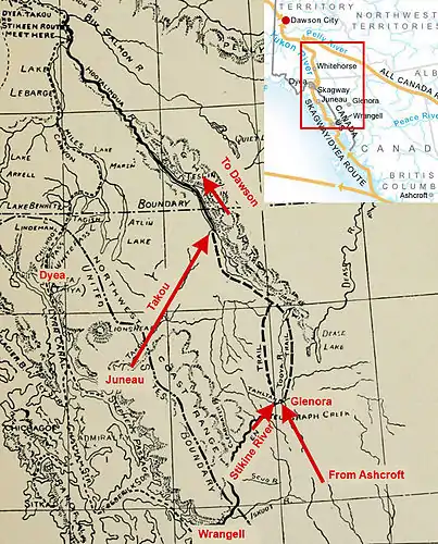 Route Takou et Stikine. En bas à droite, la branche de la route Stikine depuis Wrangell rejoint celle d'Ashcroft à Glenora. Les pistes continuent le long des pointillés. Au milieu, la route Takou rejoint la route Stikine au lac Teslin. Les deux rejoignent ensuite la piste Dyea/Skagway en haut à gauche.