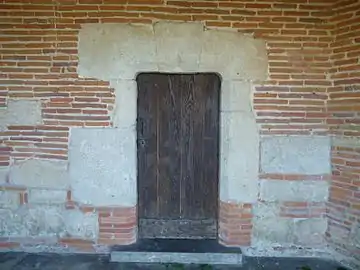 Porte d'entrée de l'église Saint-Martin