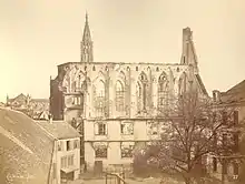 L’ancienne église des Dominicains après le bombardement de 1870, photographiée du nord par Charles Winter.