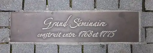 Plaque commémorative (construction entre 1768 et 1775).