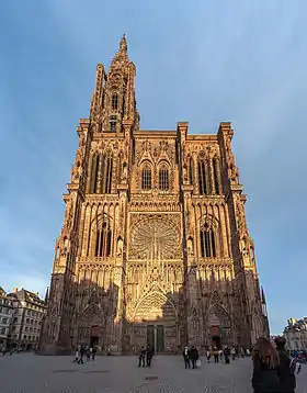 La cathédrale de Strasbourgdepuis la place de la Cathédrale.