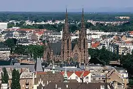 Vue aérienne de l’église.