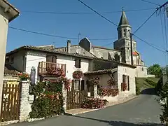 Une rue du village