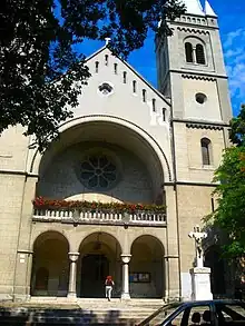 L’église du couvent franciscain de Subotica.