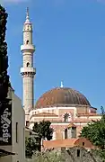 Minaret et mosquée depuis le sud.