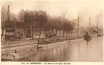 Le quai Gallieni à l'époque des usines.