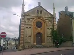 La synagogue d'Arlon, construite en 1863, avant sa rénovation en 2019.