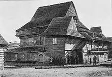 Synagogue en bois de la ville construite en 1637 (photo de 1895).