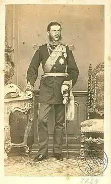 le prince Charles de Hohenzollern en uniforme militaire