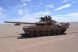 Char de fabrication russe T-90S de l'armée algérienne en 2015.